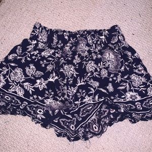 Francescas flowy shorts